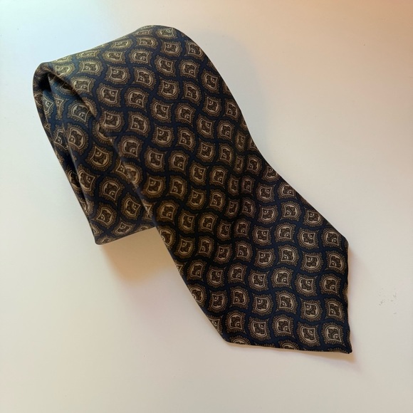 Oscar de la Renta Other - Oscar De La Renta Elegant Paisley Men's Tie Navy